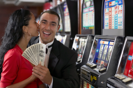 Везение и удача это одни из главных факторов влиящих на успех при игре в онлайн казино
